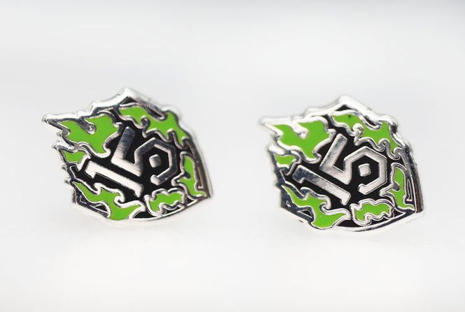 Hovedbilde Acquisitions Inc Stud Earrings 15th Anniversary